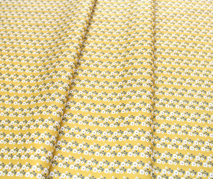 Paintbrush Studio Fabrics Tiger Garden 120-21131 Flowers Gold