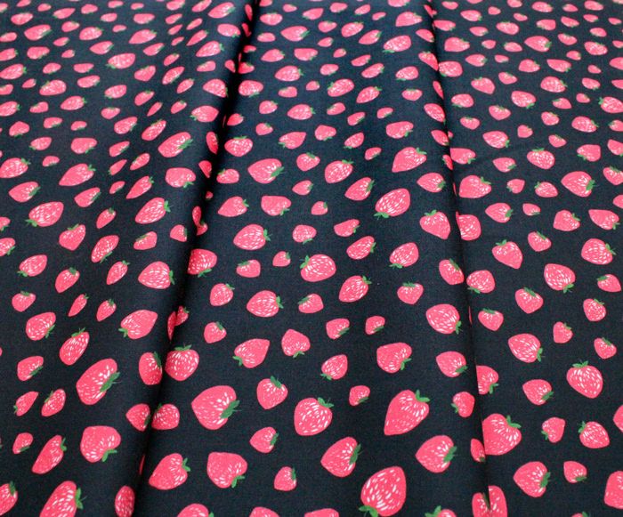 Michael Miller Fabrics Kiss The Cook CX8106-BLAC Strawberry Jam Black