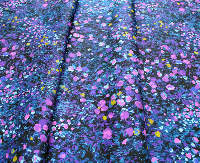 Robert Kaufman Fabrics Painterly Petals SRKD-19149-9 Floral Border Garden Navy
