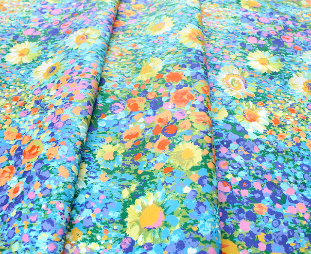 Robert Kaufman Fabrics Painterly Petals SRKD-19148-205 Zinnia Garden Multi
